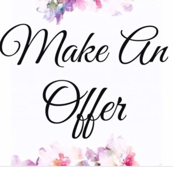 Meet your Posher, Monica - Picture 1 of 1